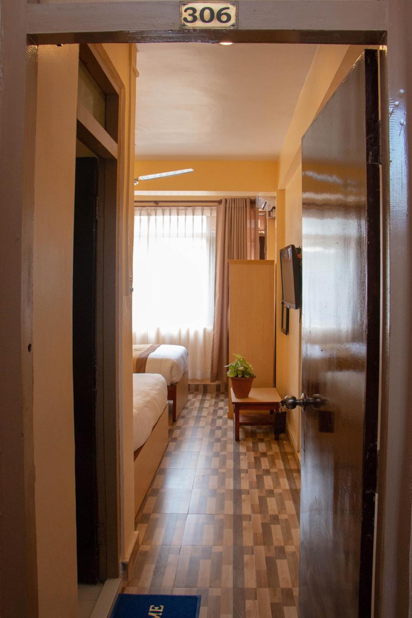 Hotel Lapha Κατμαντού Εξωτερικό φωτογραφία